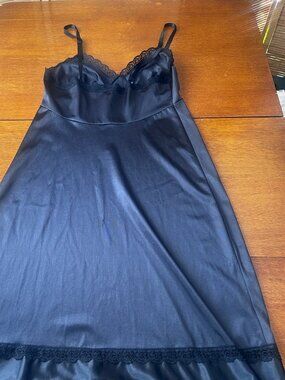 Vintage Merville full slip black small